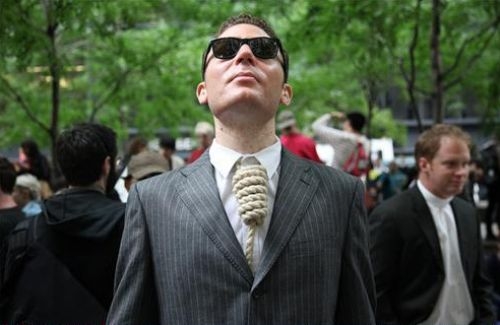 Válság nyakkendő 🙁