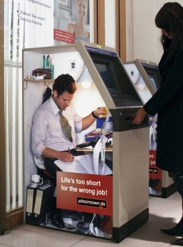 ATM - Fény derül a titokra