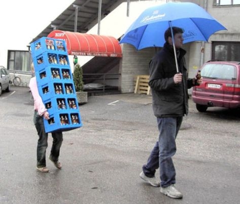 Tud élni a srác . . . 