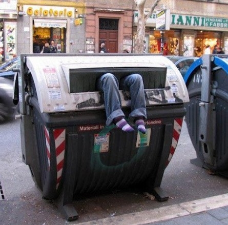 Eközben Olaszországban . . .