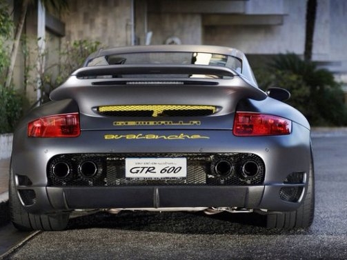 Ha van kocsid, lesz csajod !