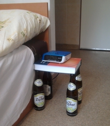 Éjjeli szekrény - koleszos verzió