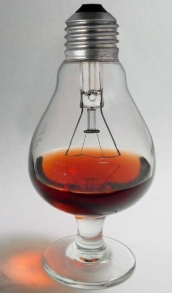 A whisky felvillanyoz