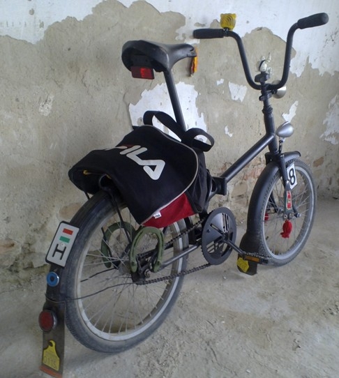 Mostanság a matt fekete a menő 🙂