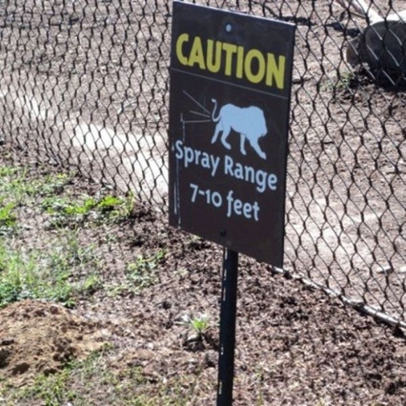 Vigyázat ! Szórási tartomány 2-3 méter...