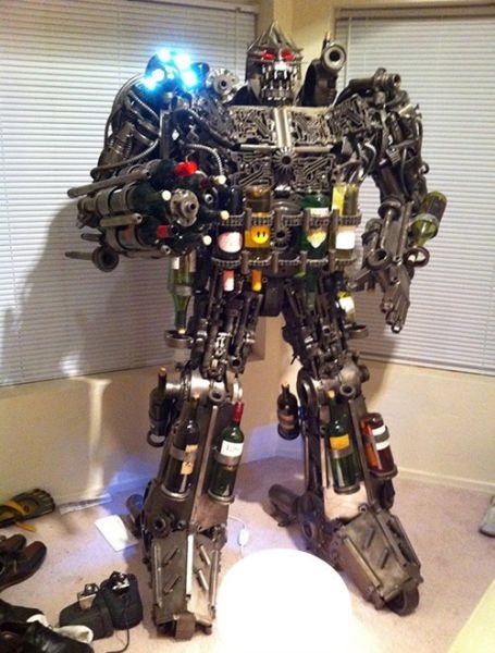 Ugye rájöttél,hogy ez csak egy bortartó ?