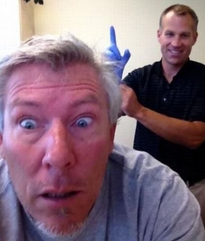 Eközben az urológián . . .