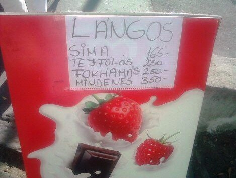 Eközben Nyíregyházán . . .