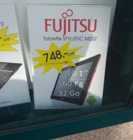 Pillekönnyű Fujitsu tábla Svájcból 