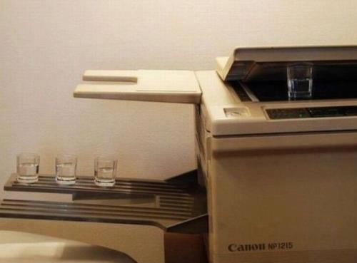 Ha kifogyóban lenne az üzemanyag este :D