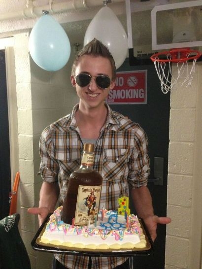 Mai szülinapozóknak