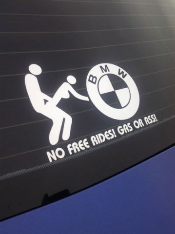 Nincs ingyen kanyar...benzin vagy a hátsód...