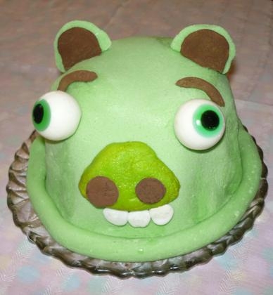 Szülinapi torta - Angry Pig