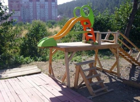 Brutál játszótér