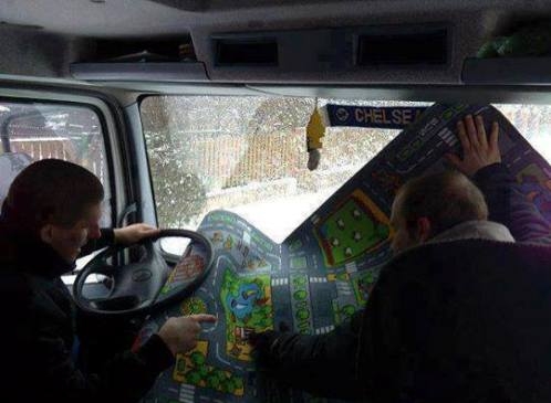 Kihajtogathatós GPS