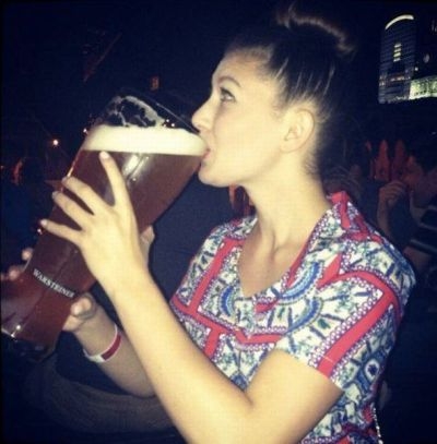 Szombat estéd . . .