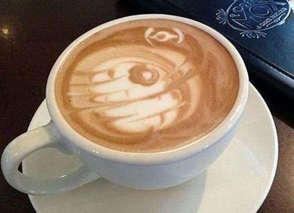 Indítsd a napod halálcsillagos kávéval...