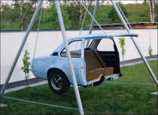 Ettől még apunak is újra kedve támad hintázni