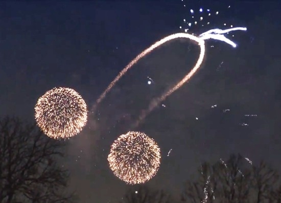 Csak egy kis tűzijáték