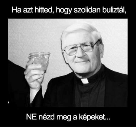 Vasárnap. Dicsértessék. 