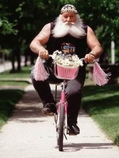 Régen a Hells Angels motoros bandában nyomta az öreg . . .