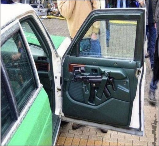 Gondolom oroszok . . .