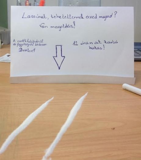 A múltkor kiömlött a tejpor a Főnök asztalára