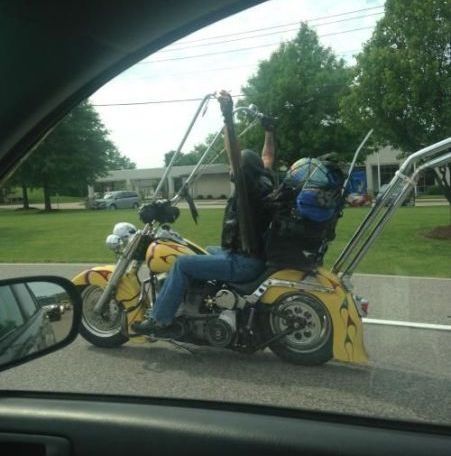 Megnézném amikor kanyarodik