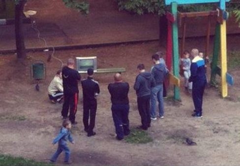 Töretlenül tombol a VB láz . . .