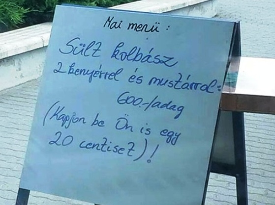 Laza csávó lehet, aki marketingért felel :P