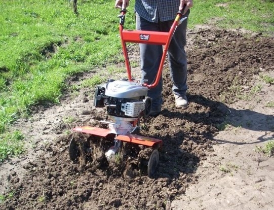 Jet-ski-zés vidéken 