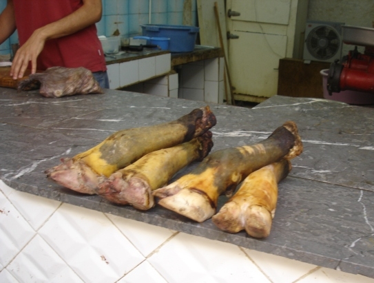 Csirkeláb helyett . . .