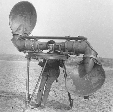 Retro szakmák - Légi fülelő