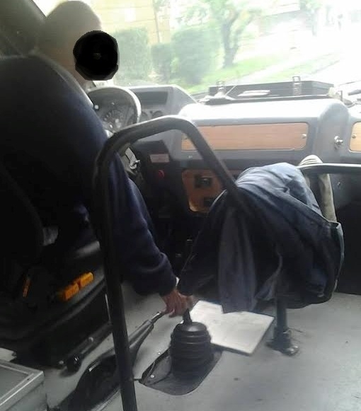 TESCO busz - Rövid váltókar