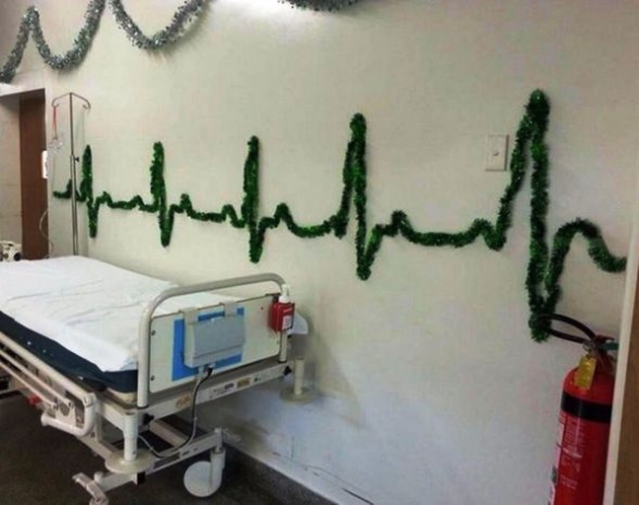 Eközben a megyei kórházban