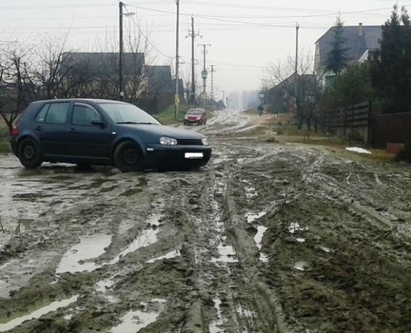 Dagonyázni lehetne az utakon