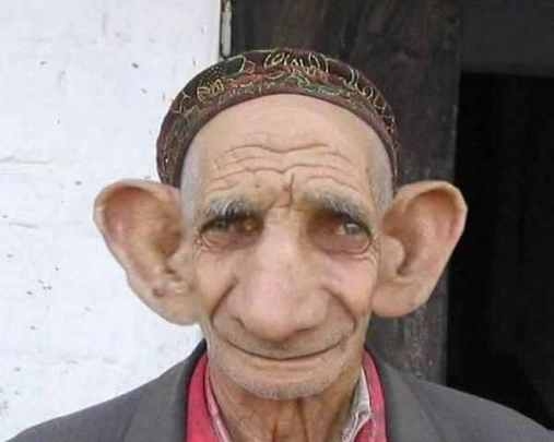 Nyugdíjas afgán lokátoros...