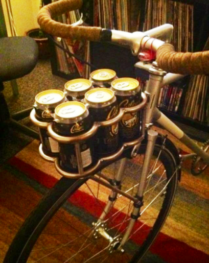 Ma tekerünk egyet a haverokkal...