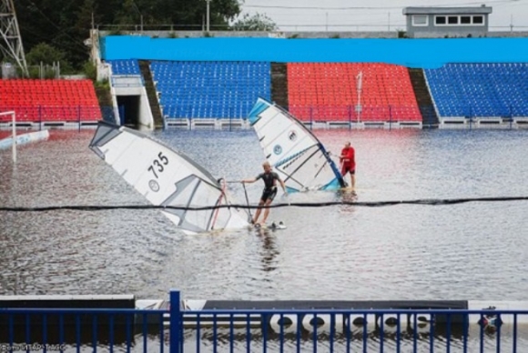 Egy b, tervnek nem rossz...