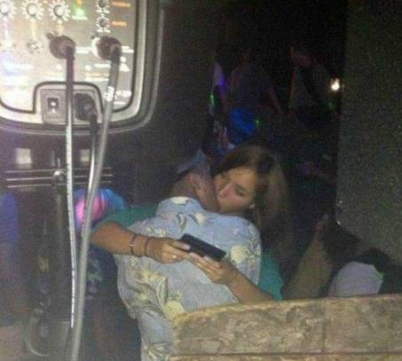 Rozika megváltoztatta státuszát