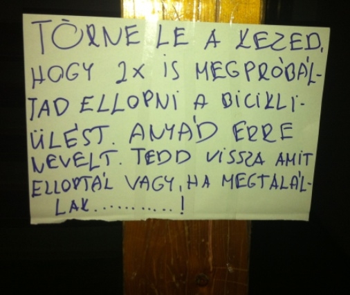 Valahol egy szegedi lépcsőházban