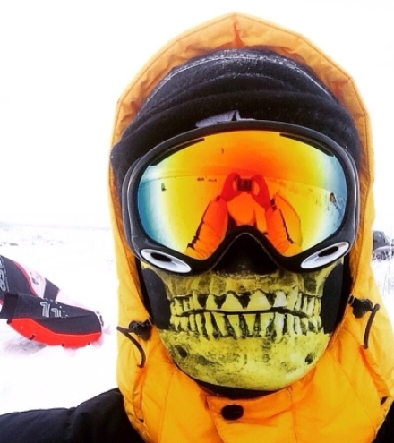 Érdekes símaszk télire...