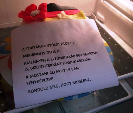 Bűnmegelőzés egy céges hűtőben