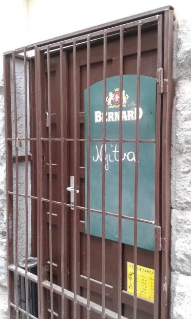 Vagy igaz, vagy nem...