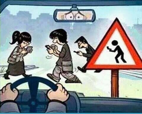 Új KRESZ táblák kerültek kihelyezésre