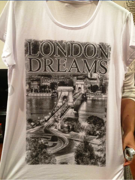 Eközben egy olaszországi kínai üzletben