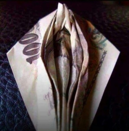 Két dolog, egy képen...