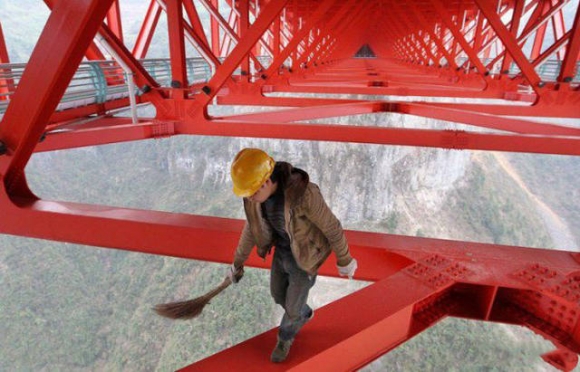 Ide nem ajánlott másnaposan bemenni melózni