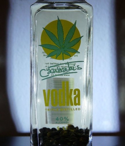 Kettő az egyben - Fű és Vodka