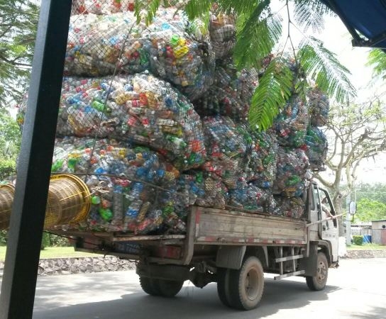 Én még raktam volna rá...